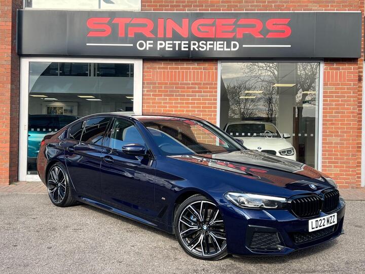 BMW 5 SERIES 2.0 520d MHT M Sport Steptronic Euro 6 (s/s) 4dr BMW 5 SERIES 2.0 520d MHT M Sport Steptronic Euro 6 (s/s) 4dr