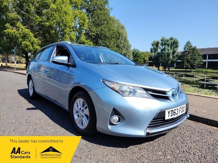 Toyota Auris 1.8 VVT-h Excel Touring Sports CVT Euro 5 (s/s) 5dr