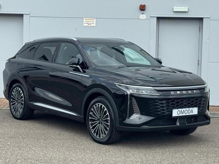 Omoda OMODA 9 1.5T SHS 34.46kWh Noble DHT3 4WD Euro 6 (s/s) 5dr