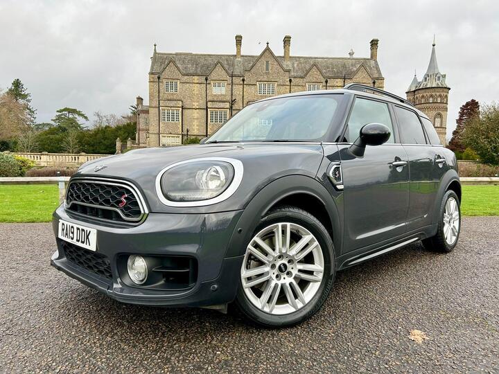 MINI Countryman 2.0 Cooper S Exclusive Steptronic Euro 6 (s/s) 5dr MINI Countryman 2.0 Cooper S Exclusive Steptronic Euro 6 (s/s) 5dr