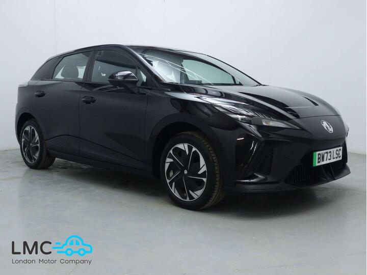 MG MG4 51kWh SE Auto 5dr