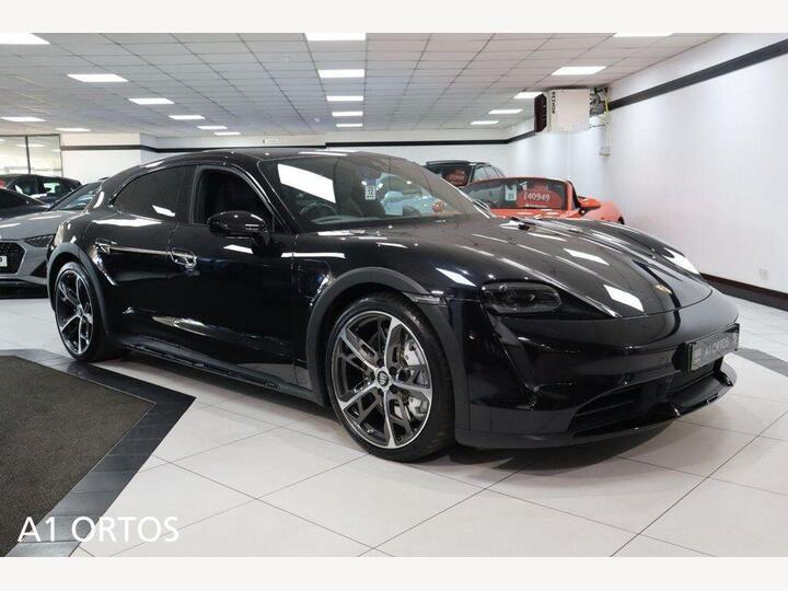 Porsche TAYCAN Performance Plus 93.4kWh 4S Cross Turismo Auto 4WD 5dr (11kW Charger) Porsche TAYCAN Performance Plus 93.4kWh 4S Cross Turismo Auto 4WD 5dr (11kW Charger)