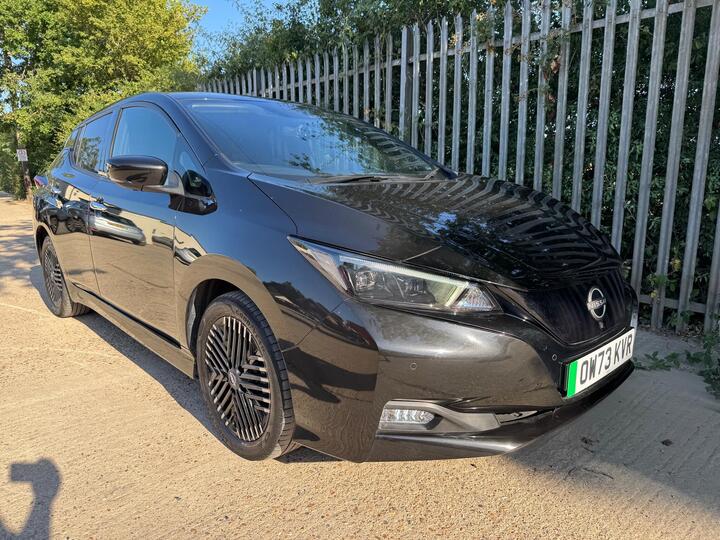 Nissan Leaf 39kWh Tekna Auto 5dr