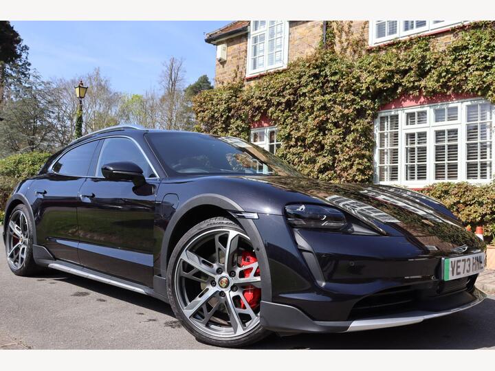 Porsche Taycan Performance Plus 93.4kWh 4S Cross Turismo Auto 4WD 5dr (11kW Charger)