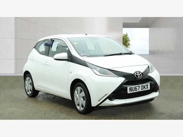Toyota AYGO 1.0 VVT-i X-play Euro 6 5dr