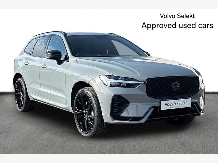 Volvo XC60 2.0 B5 MHEV Plus Black Edition Auto AWD Euro 6 (s/s) 5dr