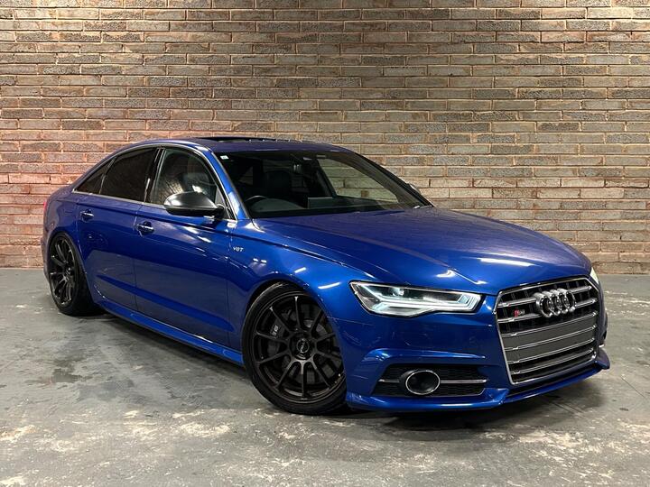 Audi S6 Saloon 4.0 TFSI V8 S Tronic Quattro Euro 6 (s/s) 4dr Audi S6 Saloon 4.0 TFSI V8 S Tronic Quattro Euro 6 (s/s) 4dr