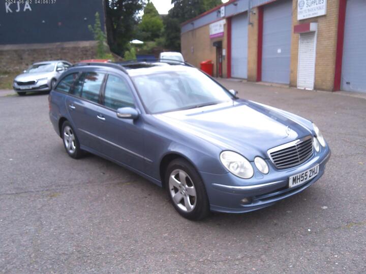 Mercedes-Benz E Class 3.0 E320 CDI Avantgarde G-Tronic 5dr