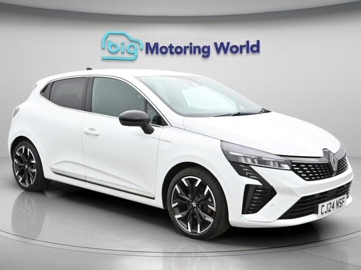 Renault Clio 1.6 E-TECH Techno Auto Euro 6 (s/s) 5dr