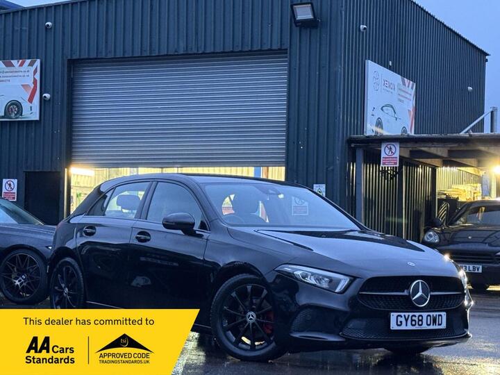 Mercedes-Benz A-CLASS 1.5 A180d Sport (Executive) 7G-DCT Euro 6 (s/s) 5dr