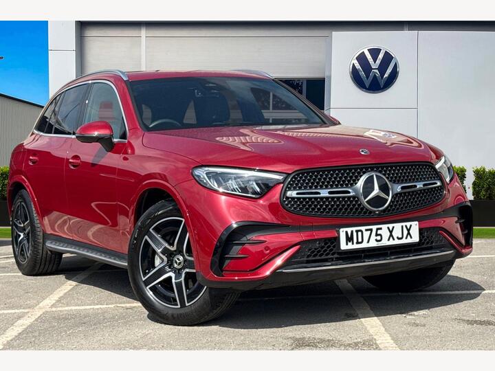 Mercedes-Benz GLC 2.0 GLC300h MHEV AMG Line G-Tronic+ 4MATIC Euro 6 (s/s) 5dr Mercedes-Benz GLC 2.0 GLC300h MHEV AMG Line G-Tronic+ 4MATIC Euro 6 (s/s) 5dr