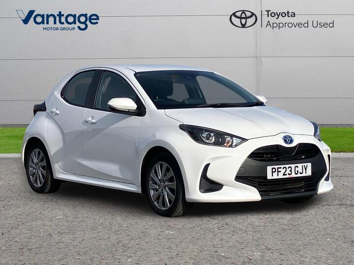 Toyota Yaris 1.5 VVT-h Icon E-CVT Euro 6 (s/s) 5dr