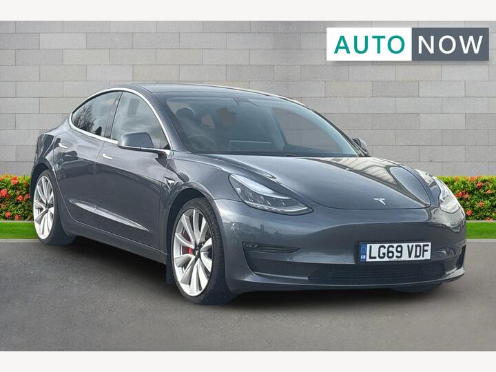 Tesla Model 3 (Dual Motor) Performance Auto 4WDE 4dr (Performance Upgrade) Tesla Model 3 (Dual Motor) Performance Auto 4WDE 4dr (Performance Upgrade)