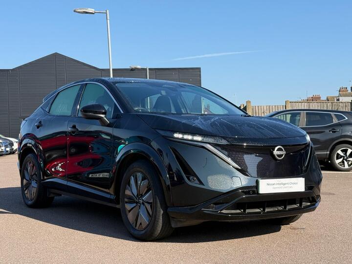 Nissan Ariya 87kWh Engage Auto 5dr 22kW Charger