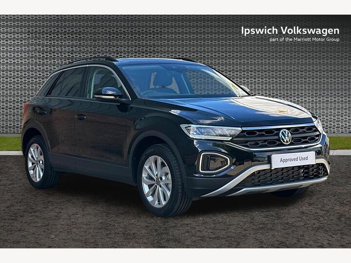 Volkswagen T-Roc 1.5 TSI Match Euro 6 (s/s) 5dr Volkswagen T-Roc 1.5 TSI Match Euro 6 (s/s) 5dr