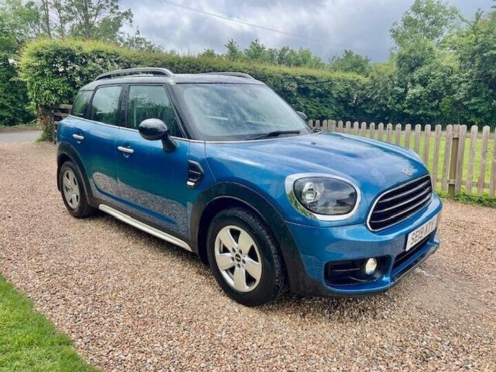 MINI Countryman 2.0 Cooper D Classic Euro 6 (s/s) 5dr