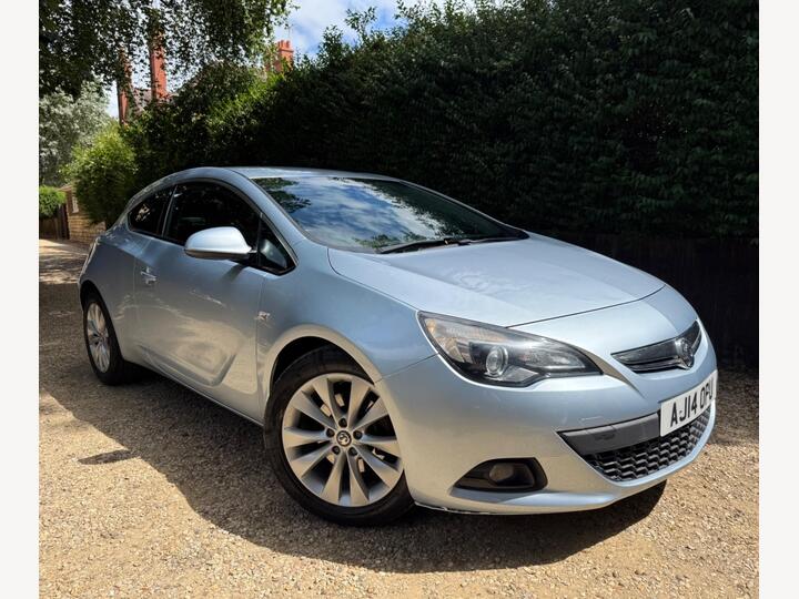 Vauxhall Astra GTC 2.0 CDTi SRi Euro 5 (s/s) 3dr