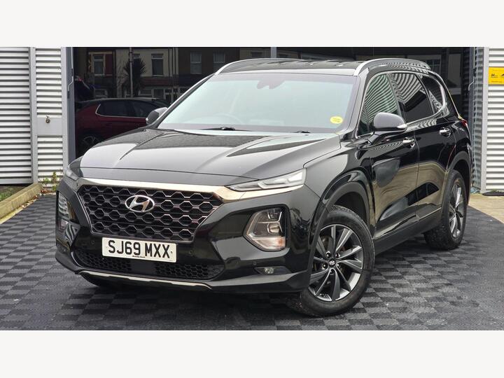 Hyundai Santa Fe 2.2 CRDi Premium Auto 4WD Euro 6 (s/s) 5dr 7 Seat