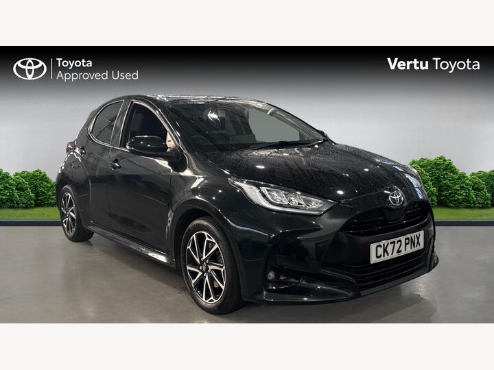 Toyota Yaris 1.5 VVT-h Design E-CVT Euro 6 (s/s) 5dr