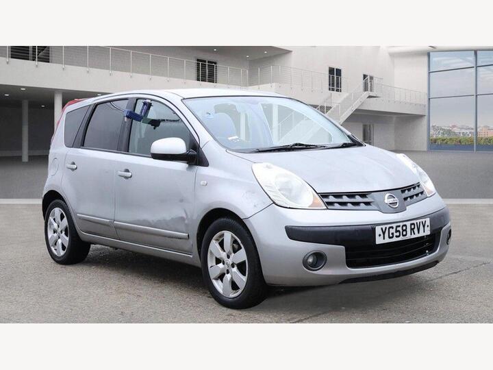 Nissan Note 1.6 16V Tekna Auto Euro 4 5dr