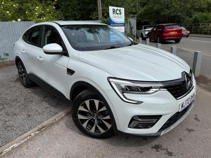 Renault Arkana 1.6 E-TECH Iconic Auto 2WD Euro 6 (s/s) 5dr Renault Arkana 1.6 E-TECH Iconic Auto 2WD Euro 6 (s/s) 5dr