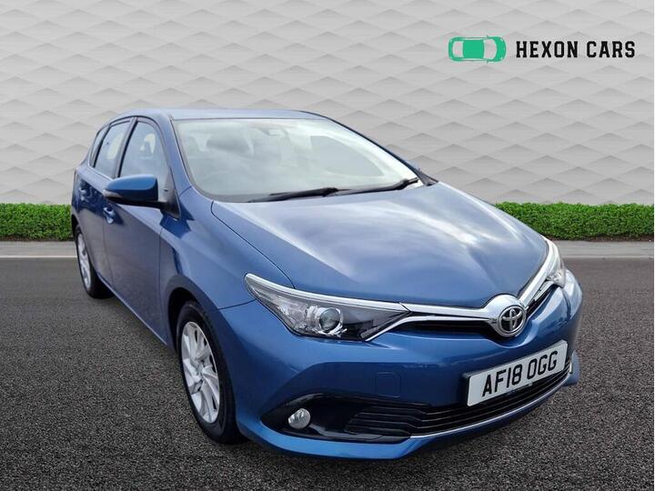 Toyota Auris 1.2 VVT-i Icon Tech Euro 6 (s/s) 5dr Toyota Auris 1.2 VVT-i Icon Tech Euro 6 (s/s) 5dr