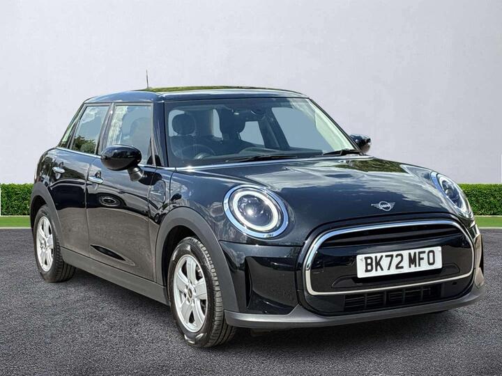 MINI HATCHBACK 1.5 Cooper Classic Steptronic Euro 6 (s/s) 5dr