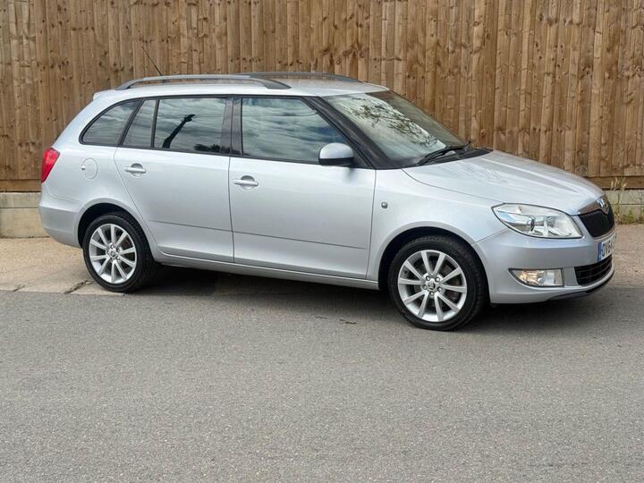 Skoda FABIA 1.2 TSI Elegance Euro 5 5dr