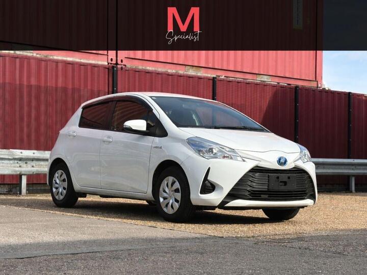 Toyota Yaris 1.5 VVT-h Design E-CVT Euro 6 (s/s) 5dr