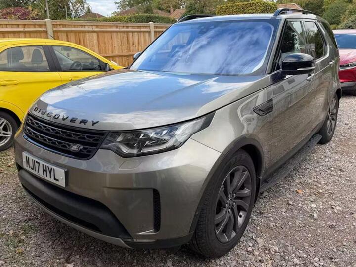 Land Rover Discovery 3.0 TD V6 First Edition Auto 4WD Euro 6 (s/s) 5dr