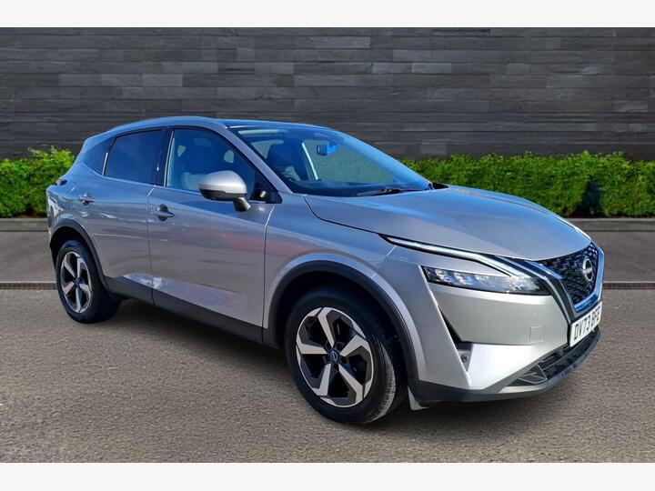 Nissan Qashqai 1.3 DIG-T MHEV N-Connecta XTRON Euro 6 (s/s) 5dr