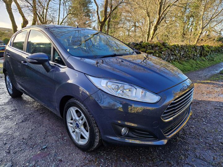 Ford Fiesta 1.0T EcoBoost Zetec Euro 5 (s/s) 5dr