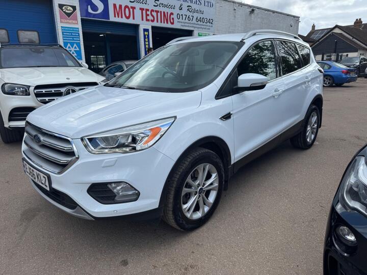 Ford Kuga 2.0 TDCi Titanium Euro 6 (s/s) 5dr