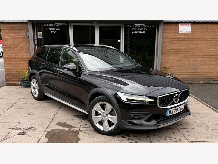 Volvo V60 Cross Country 2.0 T5 Plus Auto AWD Euro 6 (s/s) 5dr