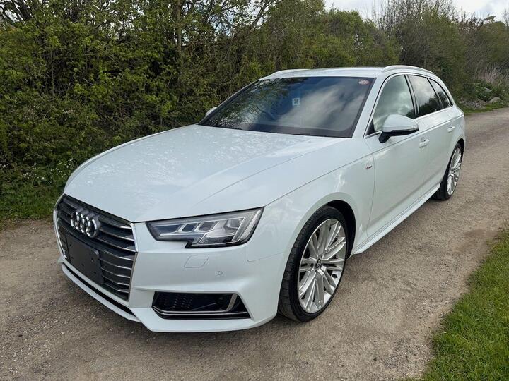 Audi A4 Avant 2.0 TFSI S Line S Tronic Quattro Euro 6 (s/s) 5dr Audi A4 Avant 2.0 TFSI S Line S Tronic Quattro Euro 6 (s/s) 5dr