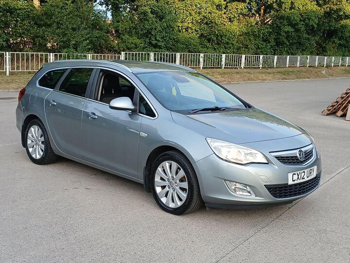 Vauxhall Astra 1.7 CDTi EcoFLEX SE Sports Tourer Euro 5 (s/s) 5dr