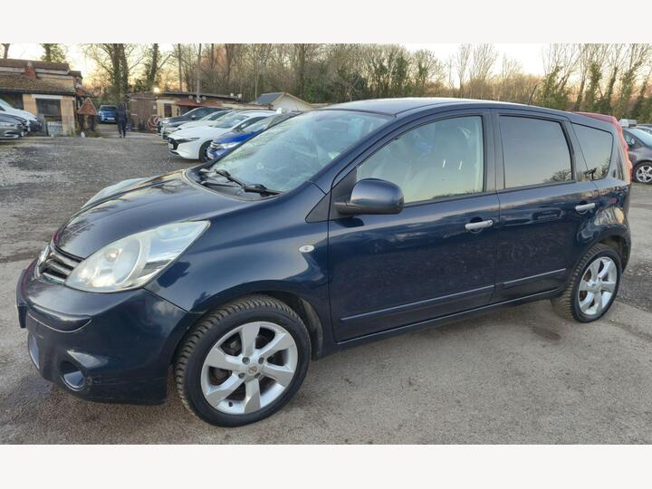 Nissan Note 1.6 16V Tekna Auto Euro 5 5dr