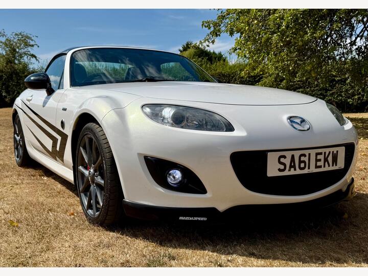 Mazda MX-5 2.0i Sport Black Roadster Euro 5 2dr