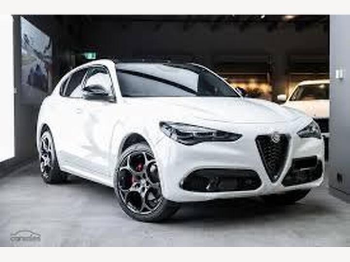 Alfa Romeo Stelvio 2.0T Tributo Italiano Auto Q4 AWD Euro 6 (s/s) 5dr