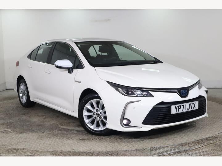 Toyota Corolla 1.8 VVT-h Icon Tech CVT Euro 6 (s/s) 4dr