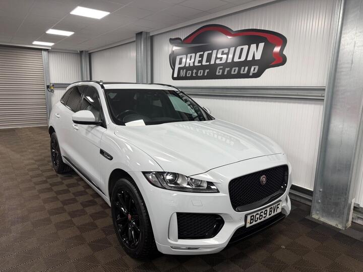 Jaguar F-PACE 2.0 D180 Chequered Flag Auto AWD Euro 6 (s/s) 5dr