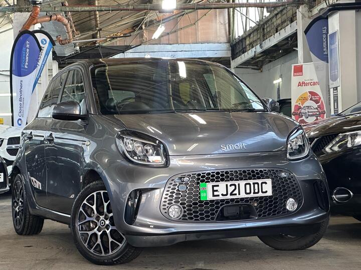 Smart Forfour 17.6kWh Exclusive Auto 5dr (22kW Charger)