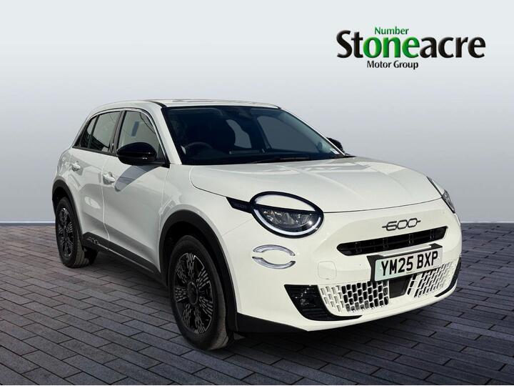 Fiat 600 1.2 MHEV E-DCT Euro 6 (s/s) 5dr