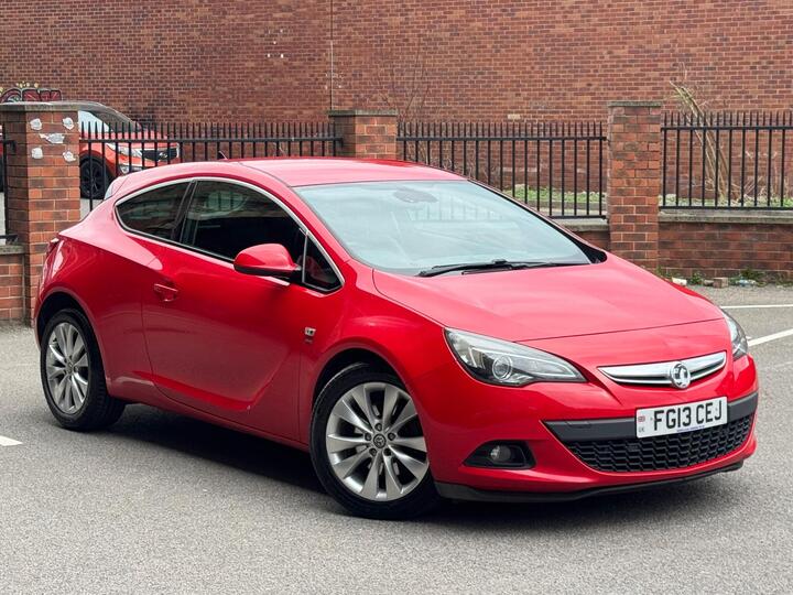 Vauxhall Astra GTC 2.0 CDTi SRi Euro 5 (s/s) 3dr