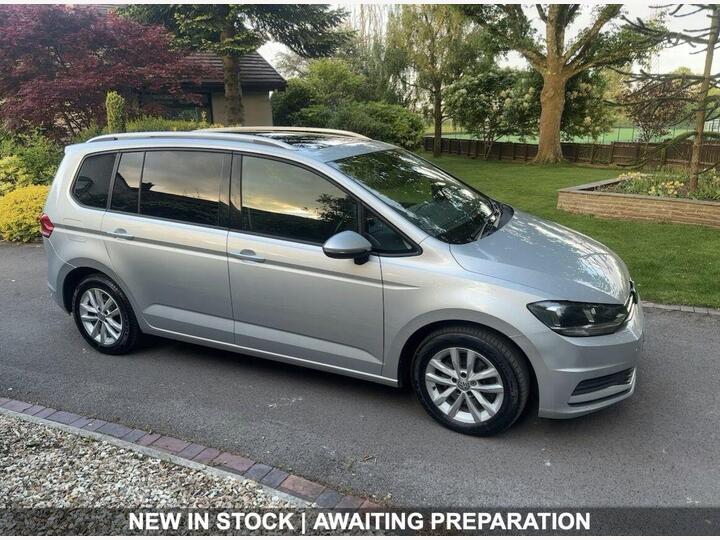Volkswagen TOURAN 1.6 TDI BlueMotion Tech SE Family Euro 6 (s/s) 5dr