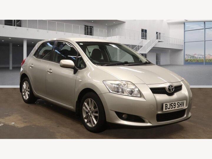 Toyota Auris 1.33 VVT-i TR (s/s) 5dr