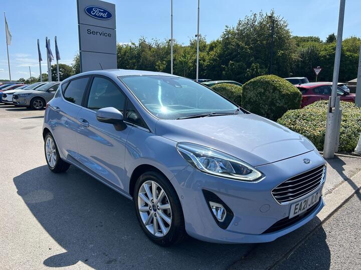 Ford Fiesta 1.0T EcoBoost MHEV Titanium Euro 6 (s/s) 5dr