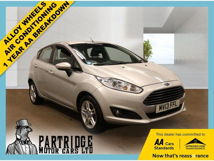 Ford FIESTA 1.25 Zetec Euro 5 5dr