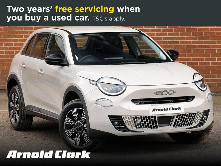 Fiat 600 1.2 MHEV E-DCT Euro 6 (s/s) 5dr