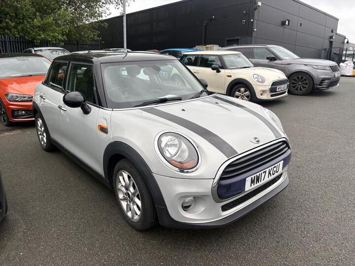 MINI HATCH 1.5 Cooper Euro 6 (s/s) 5dr